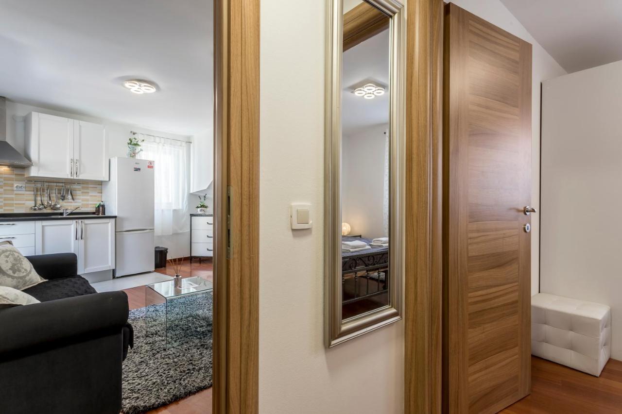 Apartments And Rooms Villa Erede Сплит Екстериор снимка