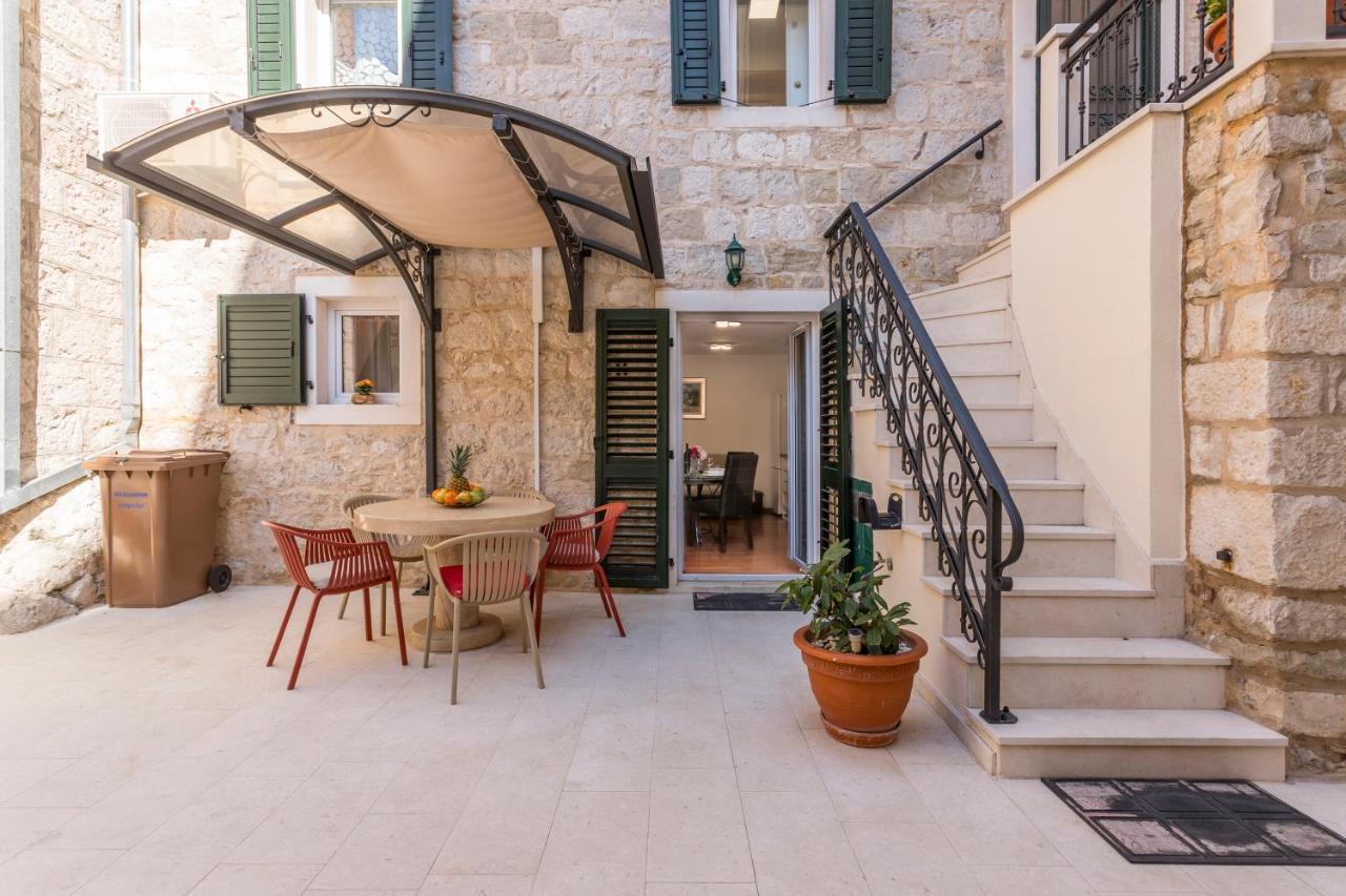 Apartments And Rooms Villa Erede Сплит Екстериор снимка