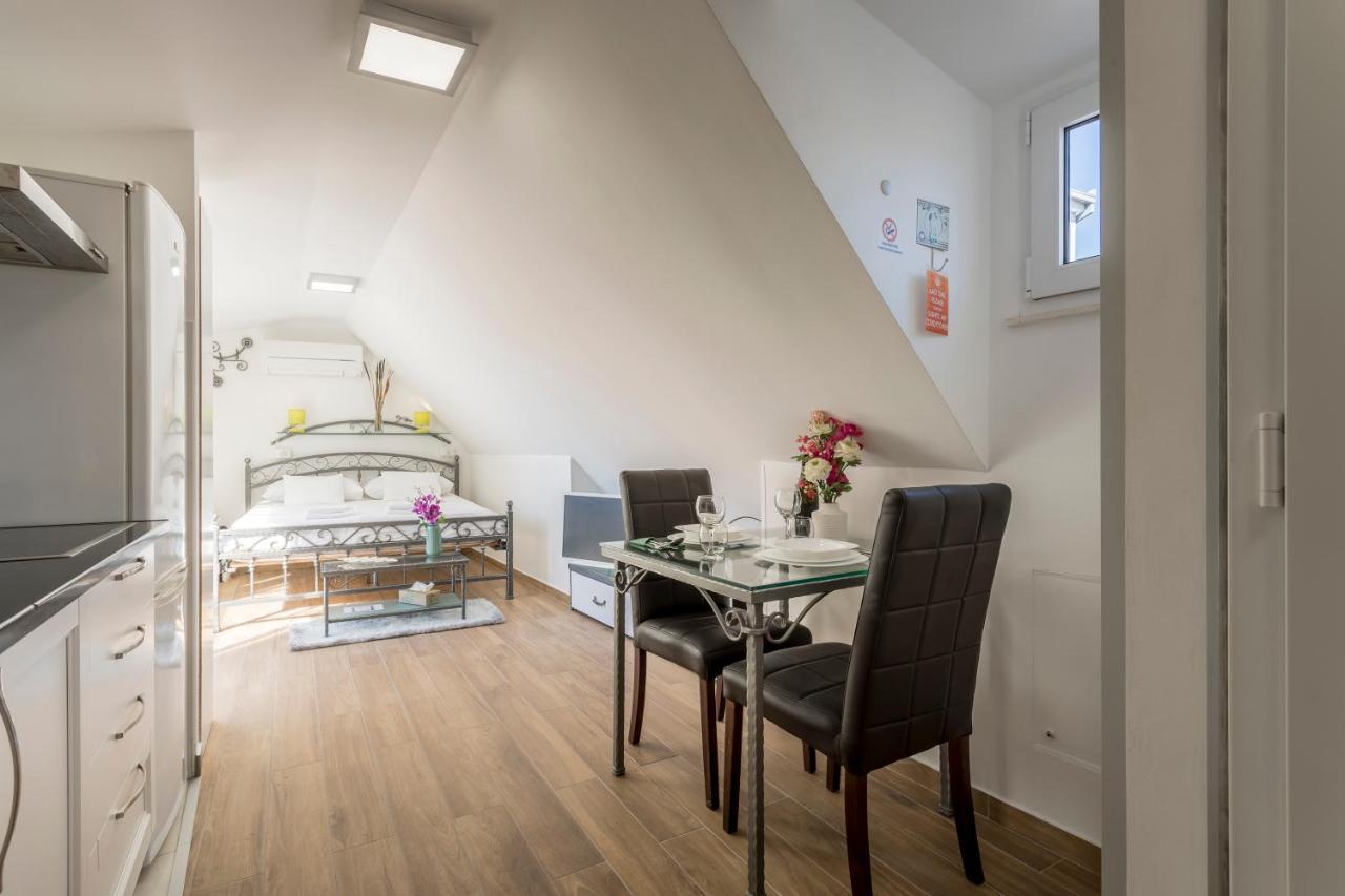 Apartments And Rooms Villa Erede Сплит Екстериор снимка