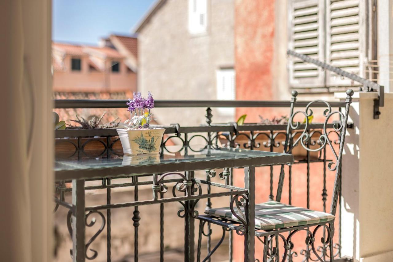 Apartments And Rooms Villa Erede Сплит Екстериор снимка